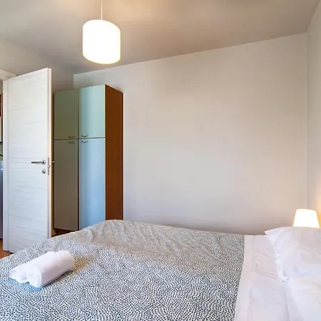 - Castel San Pietro Apartment Verona