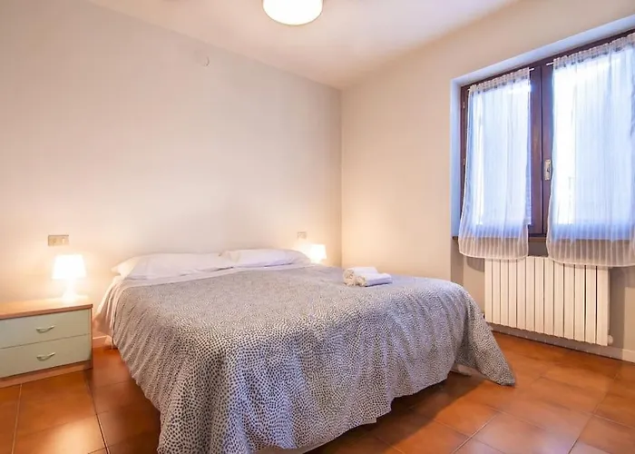 - Castel San Pietro * Verona