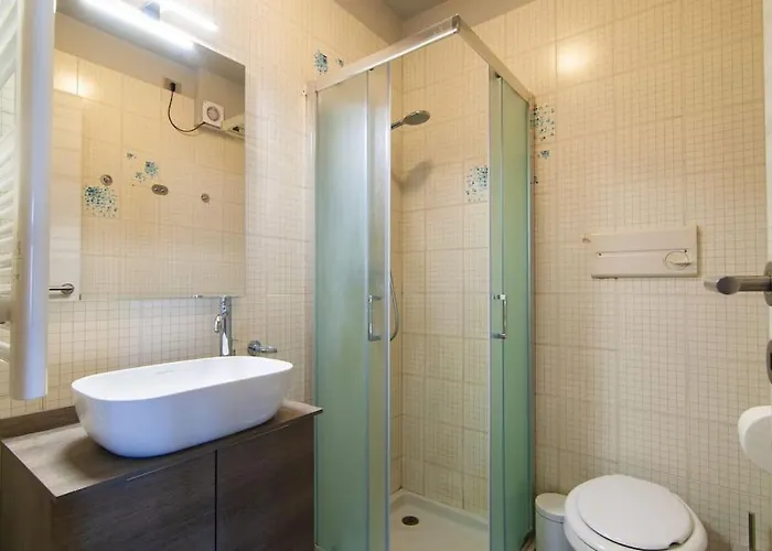 - Castel San Pietro Verona